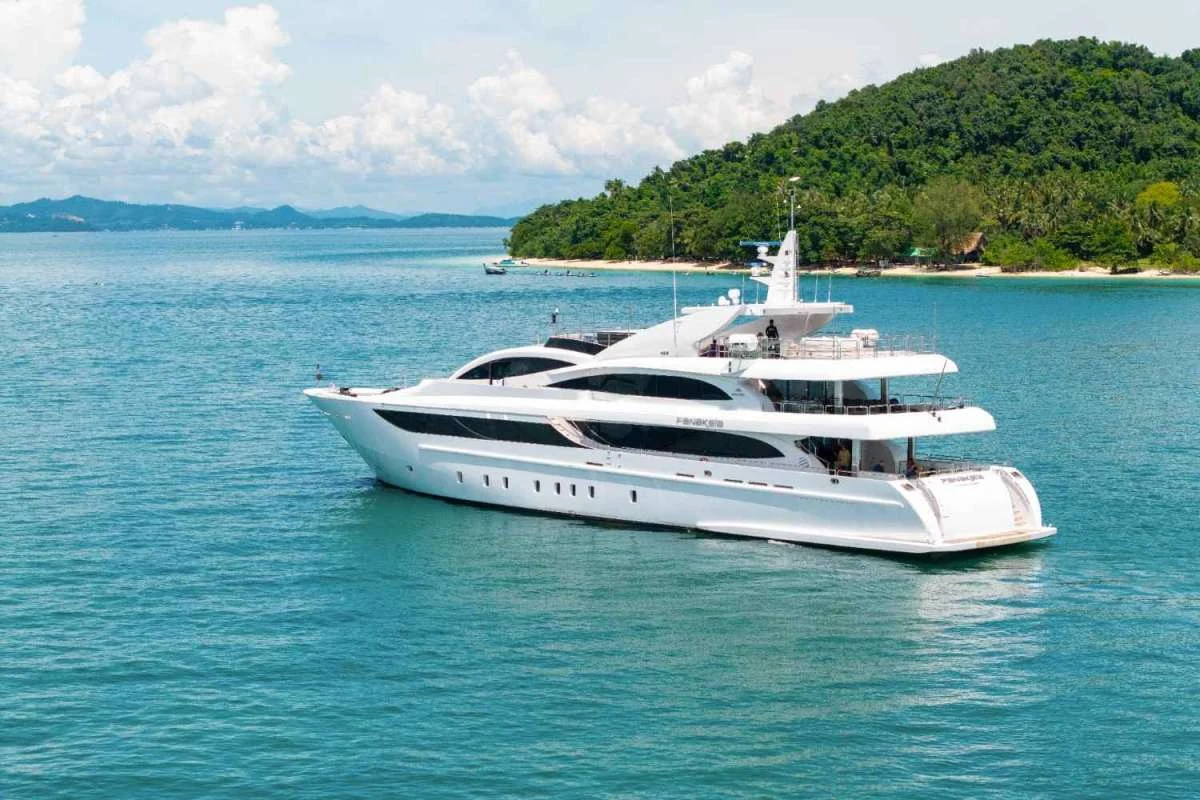150ft Astondoa