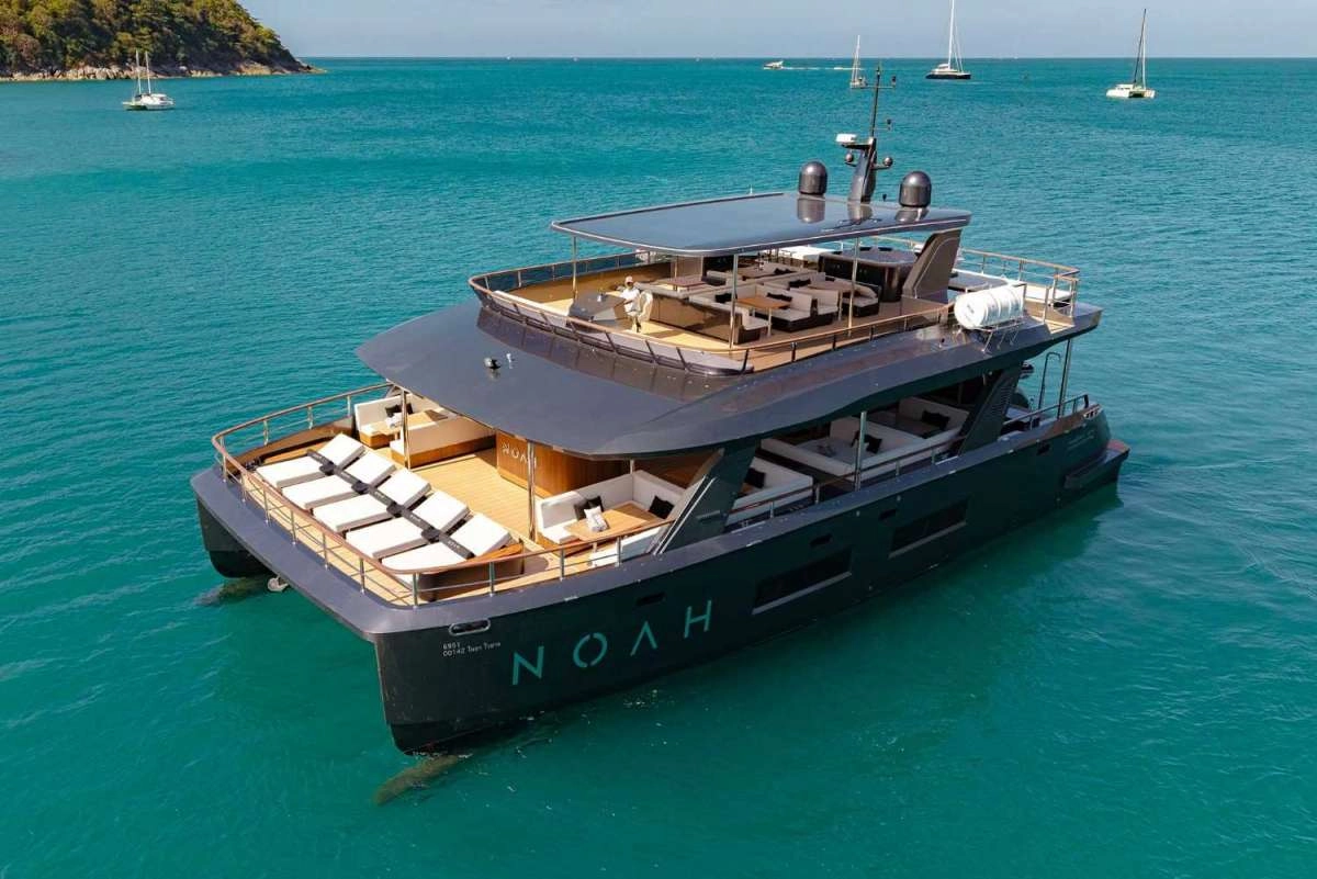 75ft Power Catamaran (Noah)