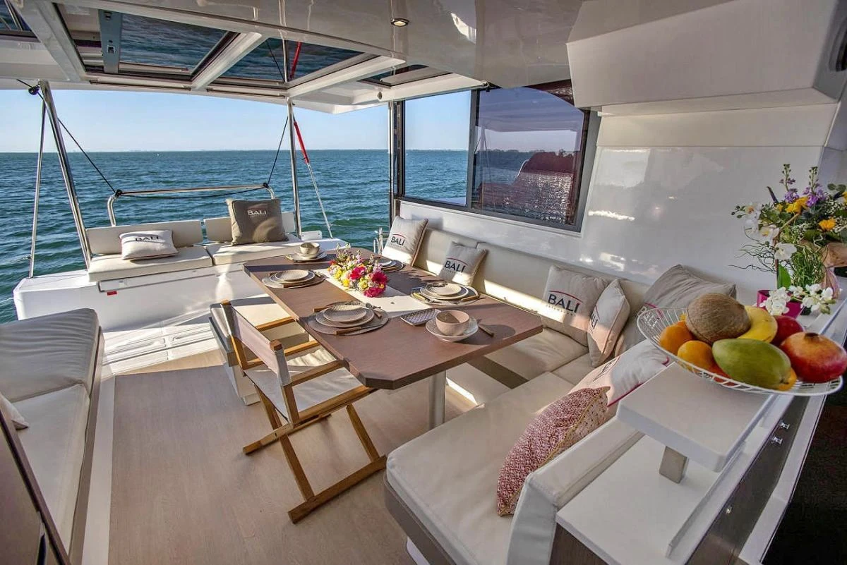 Bali Catamaran 40ft — 2